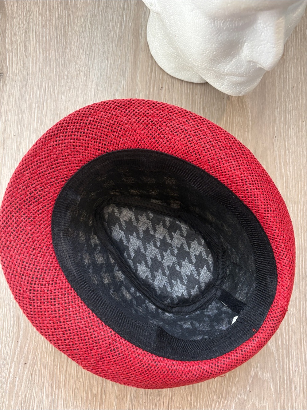 Women’s houndstooth fedora - Picture 3 of 5